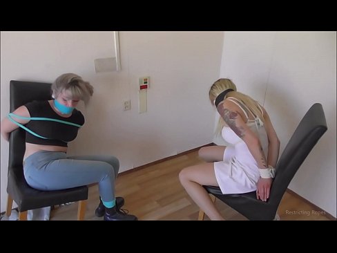❤️ Dejwe / mare ak gagged / demwazel nan detrès Porno nan nou ❌